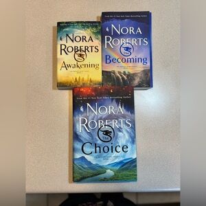 Nora Roberts - The Dragonheart Legacy - Entire Series , books 1, 2 & 3